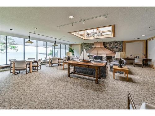 1905-2170 Marine Drive, Oakville, ON - Indoor