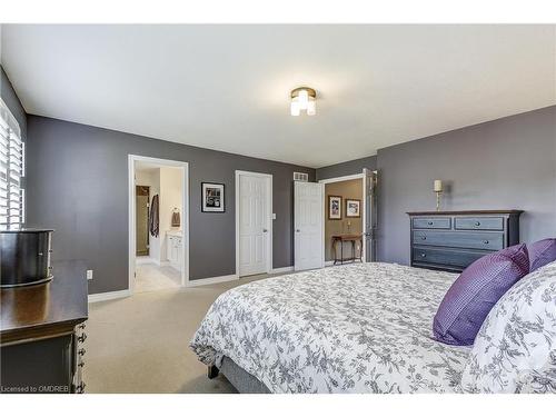 3 Cowper Court, Hamilton, ON - Indoor Photo Showing Bedroom