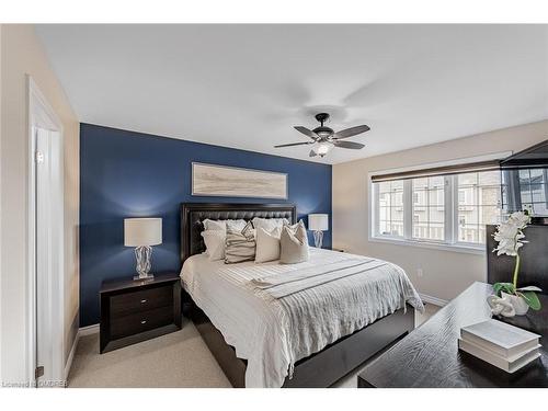 46 Hugill Way, Waterdown, ON - Indoor Photo Showing Bedroom