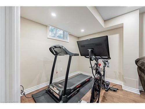 46 Hugill Way, Waterdown, ON - Indoor Photo Showing Gym Room