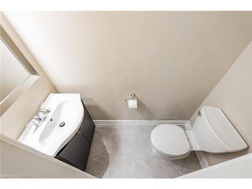 46 Hugill Way, Waterdown, ON - Indoor Photo Showing Bathroom