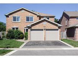 3175 Thorncrest Drive  Mississauga, ON L5L 3Y7