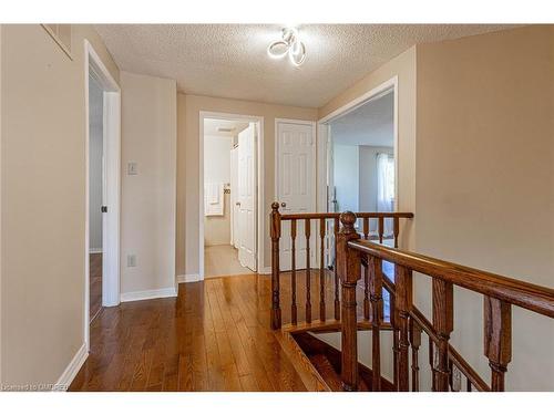 3175 Thorncrest Drive, Mississauga, ON - Indoor Photo Showing Other Room