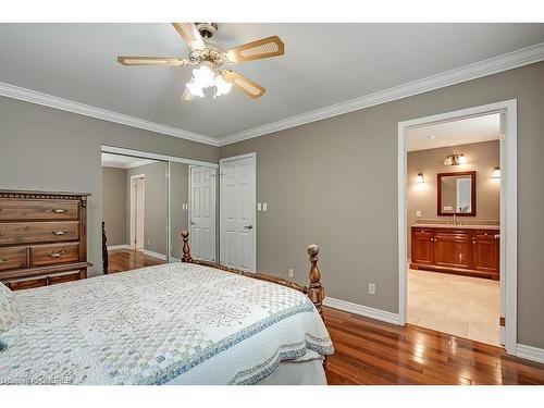 2492 Woburn Crescent, Oakville, ON - Indoor Photo Showing Bedroom