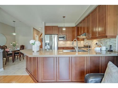 2433 Presquile Drive, Oakville, ON - Indoor Photo Showing Kitchen With Double Sink