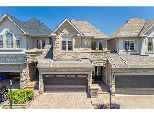 2433 Presquile Drive, Oakville, ON - Outdoor With Facade