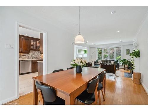 1129 Shaw Street, Oakville, ON - Indoor Photo Showing Dining Room