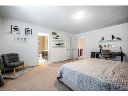 44 Forbes Terrace, Milton, ON - Indoor Photo Showing Bedroom