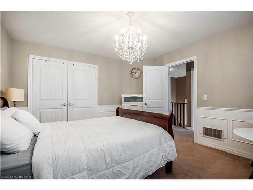 44 Forbes Terrace, Milton, ON - Indoor Photo Showing Bedroom