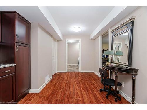 18 Martha Court, Fenwick, ON - Indoor Photo Showing Bedroom