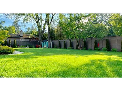 1316 Cambridge Drive, Oakville, ON - Outdoor With Backyard