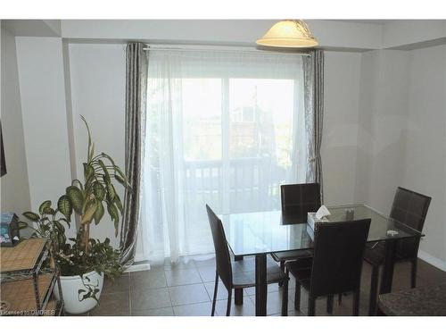 200 English Lane, Brantford, ON - Indoor Photo Showing Dining Room