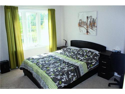 200 English Lane, Brantford, ON - Indoor Photo Showing Bedroom