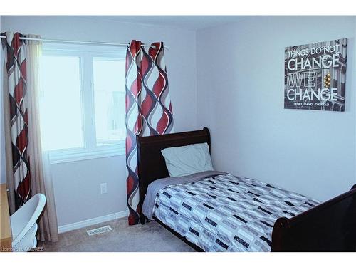 200 English Lane, Brantford, ON - Indoor Photo Showing Bedroom