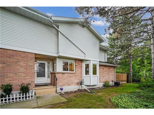 3-1513 Upper Middle Road, Burlington, ON - Outdoor