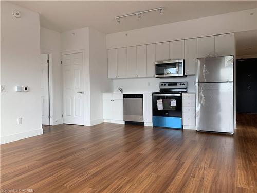 308-1 Wellington Street, Brantford, ON - Indoor Photo Showing Kitchen With Stainless Steel Kitchen