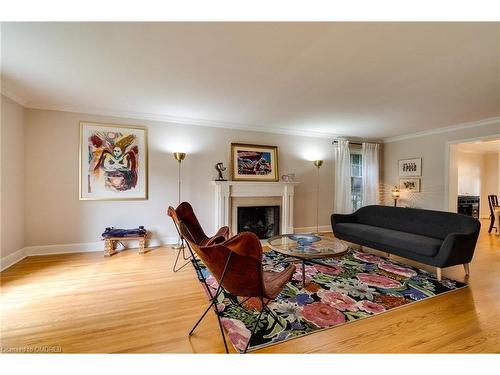 431 Pomona Avenue, Burlington, ON - Indoor Photo Showing Living Room With Fireplace