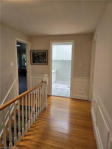 431 Pomona Avenue, Burlington, ON - Indoor Photo Showing Other Room