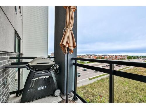 423-102 Grovewood Common, Oakville, ON - Outdoor With Balcony With Exterior