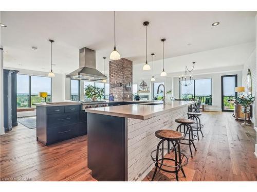 Ph1-181 James Street N, Hamilton, ON - Indoor Photo Showing Kitchen With Upgraded Kitchen