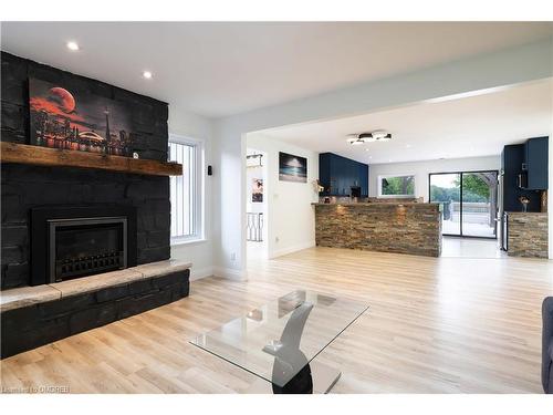 14399 Kennedy Road, Caledon, ON - Indoor Photo Showing Living Room With Fireplace