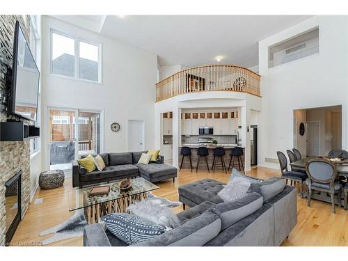 25 Waterview Road, Wasaga Beach, ON - Indoor Photo Showing Living Room With Fireplace