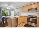 7-4 Victoria Street, Hamilton, ON  - Indoor Photo Showing Kitchen 