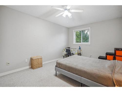 7-4 Victoria Street, Hamilton, ON - Indoor Photo Showing Bedroom