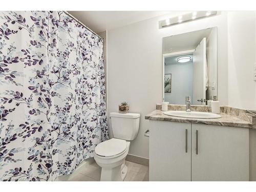 13-3483 Widdicombe Way, Mississauga, ON - Indoor Photo Showing Bathroom