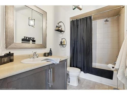 2420 Spring Meadow Way, Oakville, ON - Indoor Photo Showing Bathroom