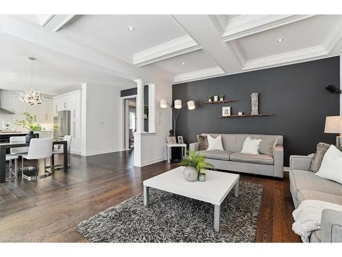 2420 Spring Meadow Way, Oakville, ON - Indoor Photo Showing Living Room