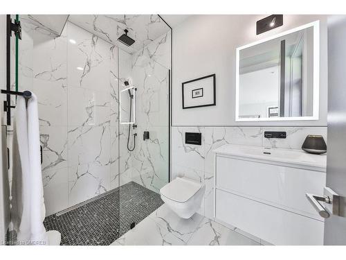 3232 20 Side Road, Milton, ON - Indoor Photo Showing Bathroom