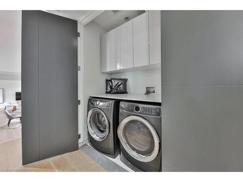 3232 20 Side Road, Milton, ON - Indoor Photo Showing Laundry Room