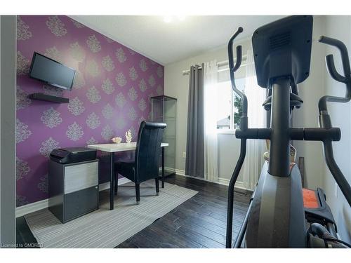 3396 Snowball Road, Mississauga, ON - Indoor Photo Showing Gym Room