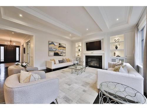 1389 Weaver Avenue, Oakville, ON - Indoor Photo Showing Living Room With Fireplace