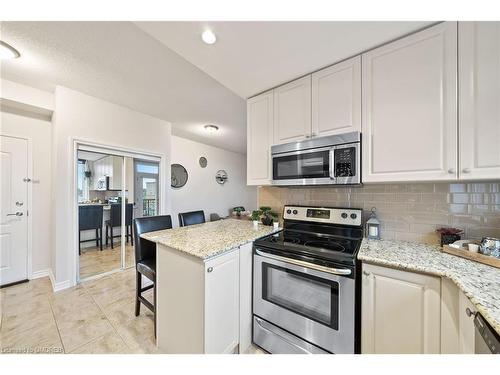 420-5327 Upper Middle Road, Burlington, ON - Indoor Photo Showing Kitchen With Stainless Steel Kitchen