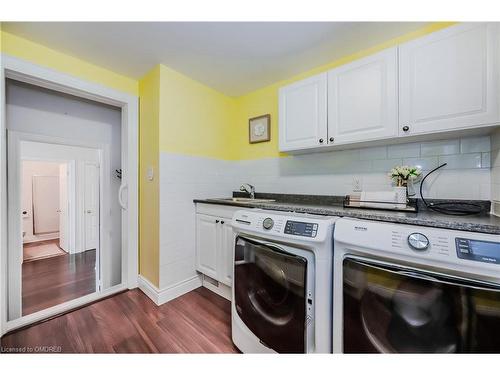 2946 Singleton Common, Burlington, ON - Indoor Photo Showing Laundry Room