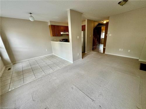 1807 Cobra Crescent, Burlington, ON - Indoor Photo Showing Bathroom