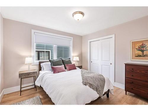 337 Yellow Birch Crescent, The Blue Mountains, ON - Indoor Photo Showing Bedroom