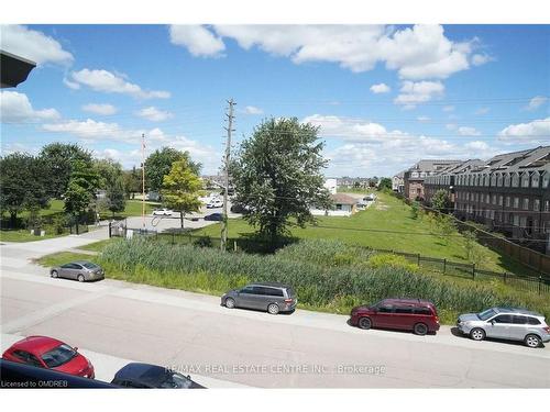 305-2388 Khalsa Glen, Oakville, ON - Outdoor With View