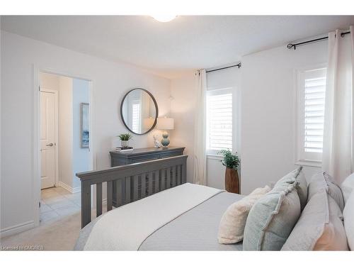 149 Whitlock Avenue, Milton, ON - Indoor Photo Showing Bedroom