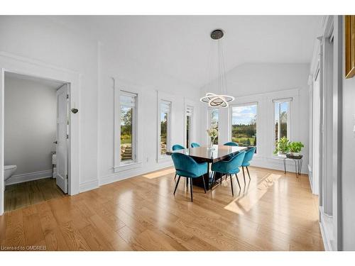 9256 First Line, Milton, ON - Indoor Photo Showing Dining Room