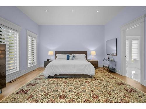 9256 First Line, Milton, ON - Indoor Photo Showing Bedroom