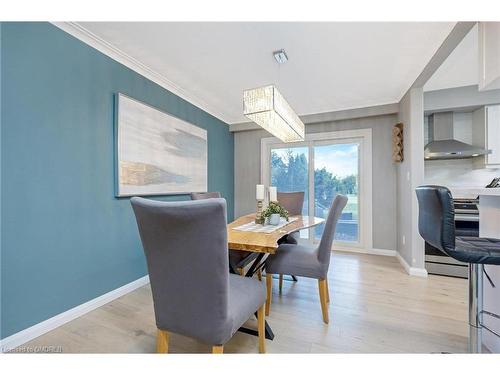 349 Delrex Boulevard, Halton Hills, ON - Indoor Photo Showing Dining Room