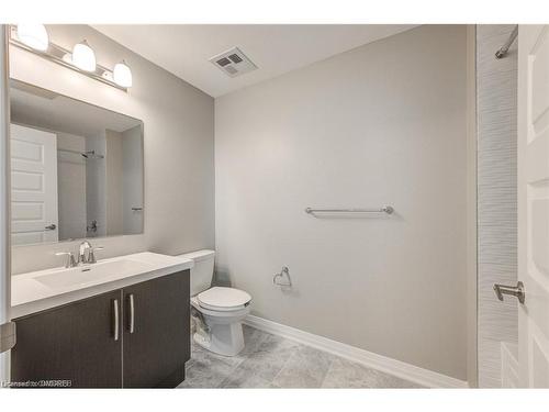 417-102 Grovewood Common, Oakville, ON - Indoor Photo Showing Bathroom