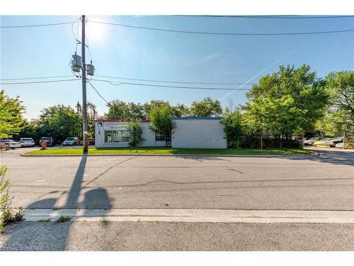 11 Towns Road, Etobicoke, ON 