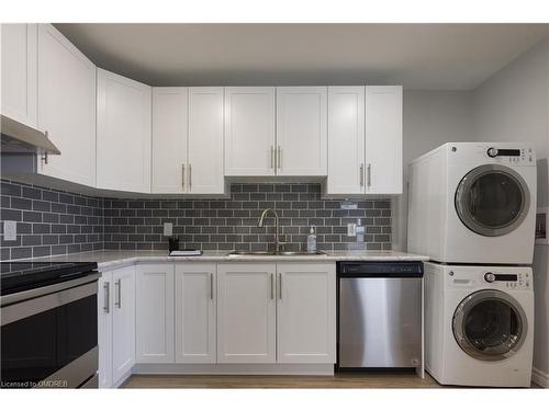 Main Flr-554 Mary Street, Hamilton, ON - Indoor Photo Showing Laundry Room