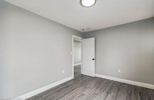 131 Bell Avenue, Hamilton, ON - Indoor Photo Showing Other Room