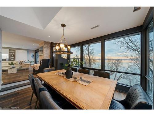 868 Danforth Place, Burlington, ON - Indoor Photo Showing Dining Room