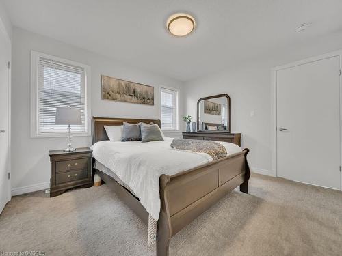 80 Arlington Parkway, Paris, ON - Indoor Photo Showing Bedroom